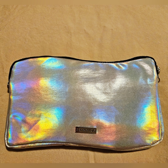 Skinnydip London "I'm Worth The Dollar" Crossbody Bag - Picture 4 of 16